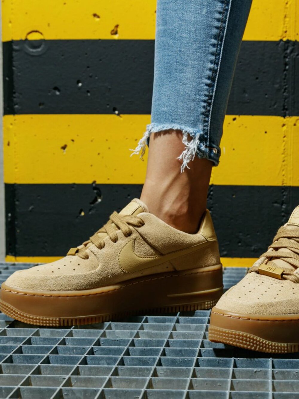 Nike Women's Gold Suede Air Force 1 Sage Lace Up Low Top Athletic Sneaker Size 8